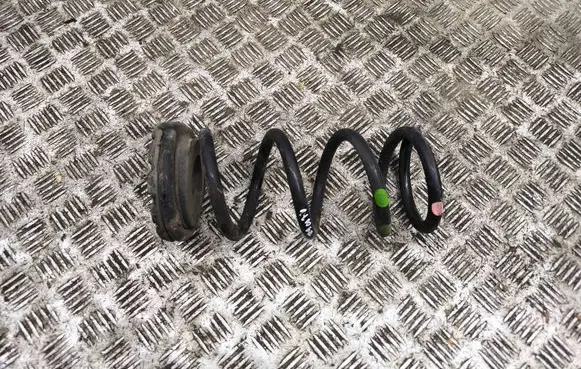 Nissan 370Z Rear coil spring