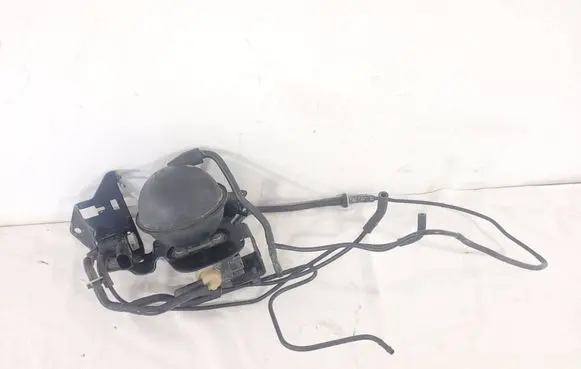 Audi A4 S4 B8 8K Vacuum air tank 03G131133D