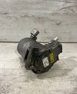 Volvo V60 Air conditioning (A/C) compressor (pump) 33H4166 31477991 00156803668