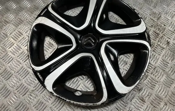 Citroen C3 R16 wheel hub/cap/trim 9813687477