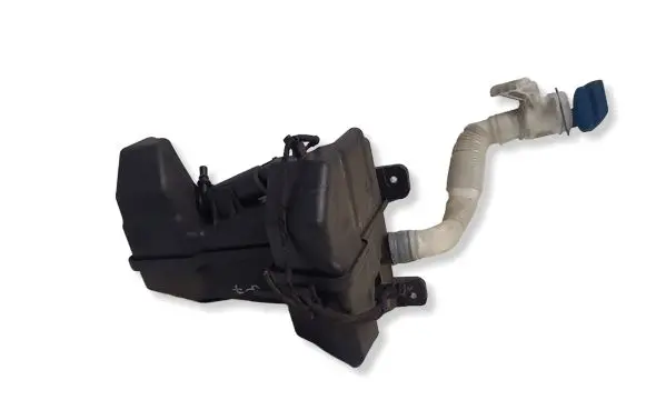 Volkswagen Golf VII Windshield washer fluid reservoir/tank 5G0955453K 5G0955453H