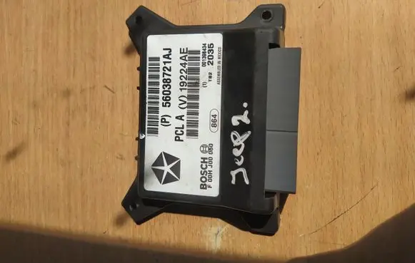 Jeep Cherokee Seat control module 56038721AJ 19224AE