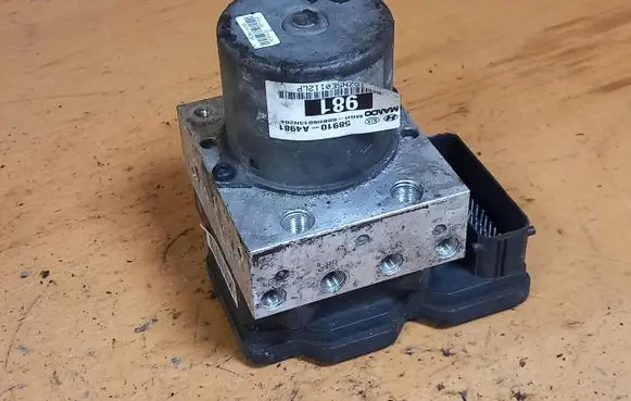 KIA Carens III ABS Pump 58910A4981