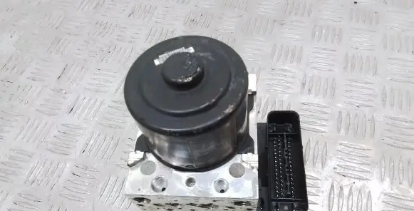 Porsche Cayenne (92A) ABS Pump 7P0614517P 7P0907379P