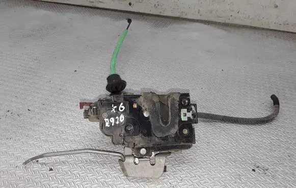 Audi A8 S8 D3 4E Rear door lock 4E0839015