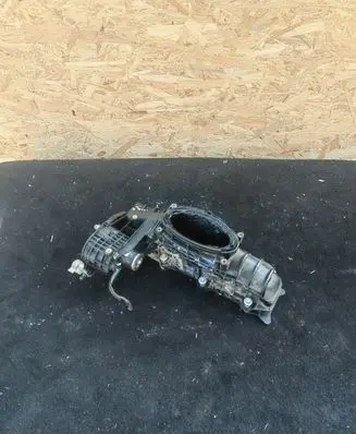 Mercedes-Benz C W204 Intake manifold A6510900037