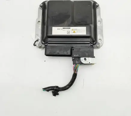 Mitsubishi L200 Engine control unit/module 1860D153 MA2757008891