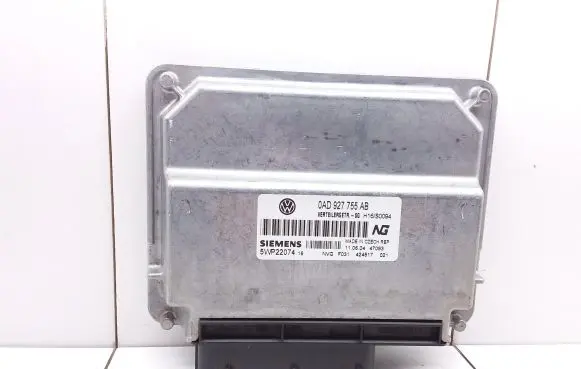 Volkswagen Touareg I Transfer box differential control unit 0AD927755AB 5WP2207416