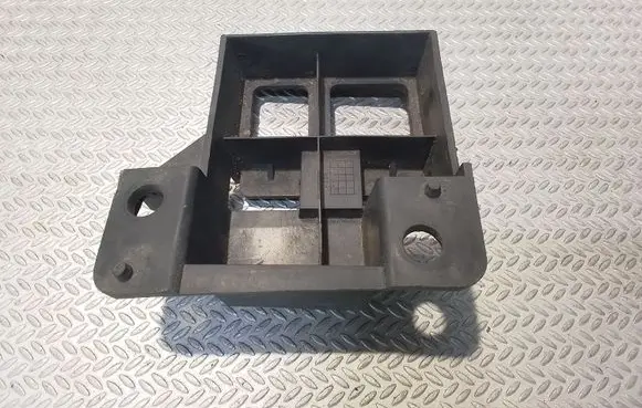 Mercedes-Benz Sprinter W906 Front bumper mounting bracket A9068850163