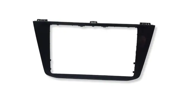 Volkswagen Tiguan Radio/GPS head unit trim 5NA858069D 5NA858071D