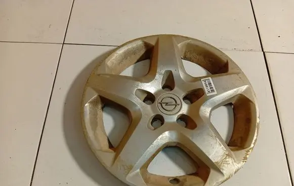 Opel Zafira B R16 wheel hub/cap/trim 13240543