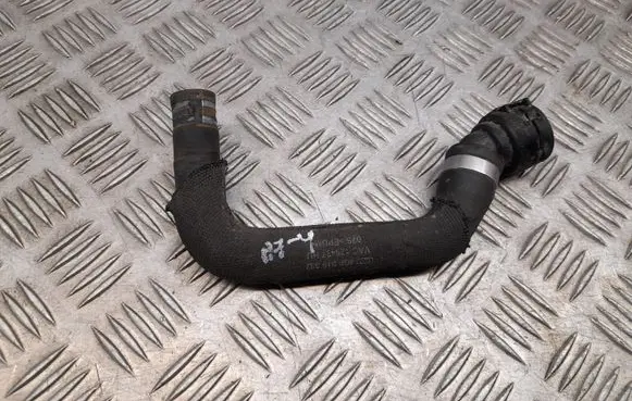 Audi A7 S7 4G Engine coolant pipe/hose 4G0819337