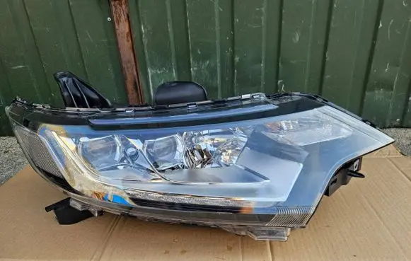 Mitsubishi Outlander Headlight/headlamp