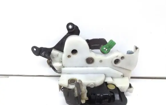 Subaru Legacy Rear door lock