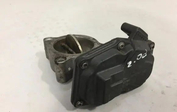 BMW 5 F10 F11 Throttle valve 7810752