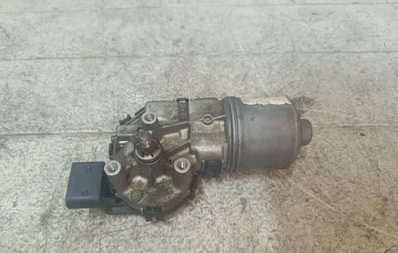 Volkswagen PASSAT B5.5 Wiper motor 3B1955113D