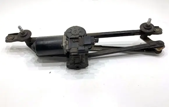 Hyundai Tucson JM Front wiper linkage and motor 