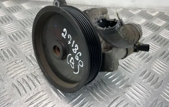 Mercedes-Benz C W204 Power steering pump A0064667501 7693955169 3334111040