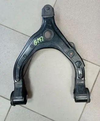 Buick Encore I Front lower control arm/wishbone 102732200E