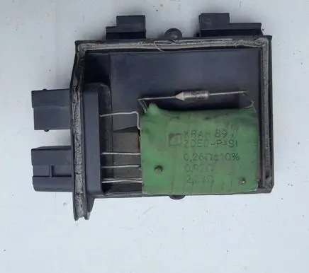 Audi 80 90 B3 Heater blower motor/fan resistor 3131090041 893959263