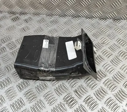 BMW X7 G07 Air intake duct part 7454030