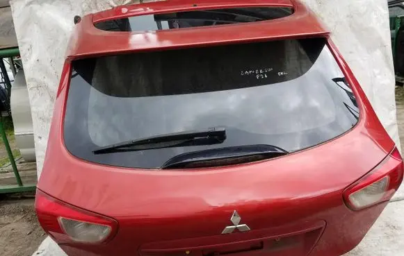 Mitsubishi Lancer VIII Tailgate/trunk/boot lid