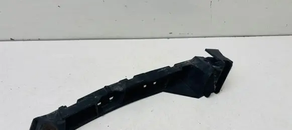 Audi A3 S3 8L Front bumper mounting bracket 8L0807183E