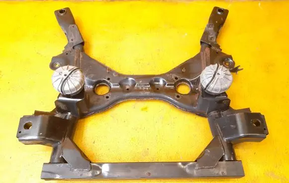 Mercedes-Benz Vito Viano W639 Front subframe