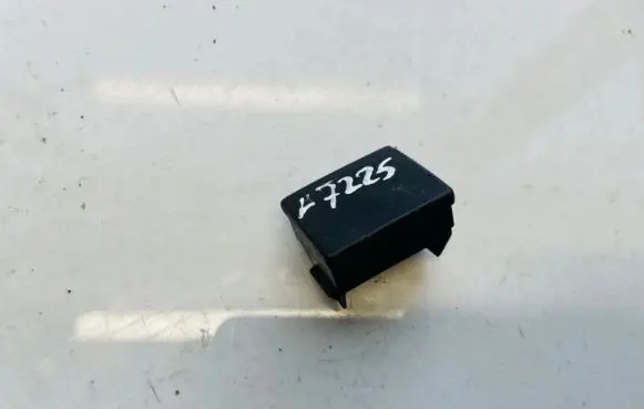 Volkswagen Golf III Other interior part 1h0858179