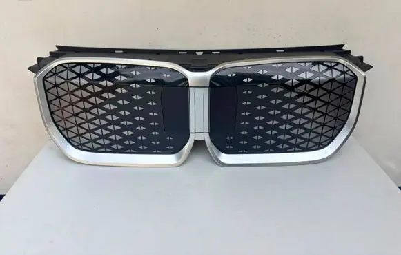 BMW X1 U11 Front grill 5A7D664 511318517811