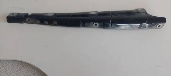 Fender mounting bracket