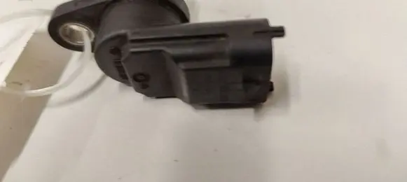 Volvo V70 Crankshaft position sensor 0232103063 8658726