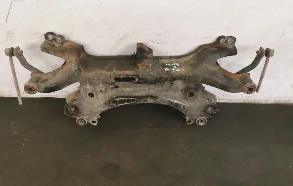 Toyota Avensis T270 Front subframe