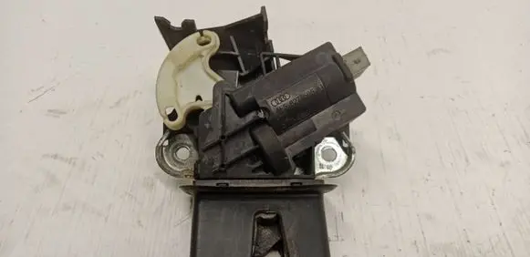 Audi A8 S8 D3 4E Tailgate/trunk/boot lock/catch/latch 4F5827505D