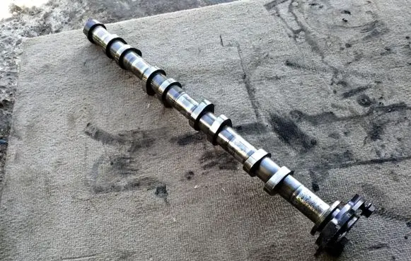 Peugeot Boxer Camshaft 