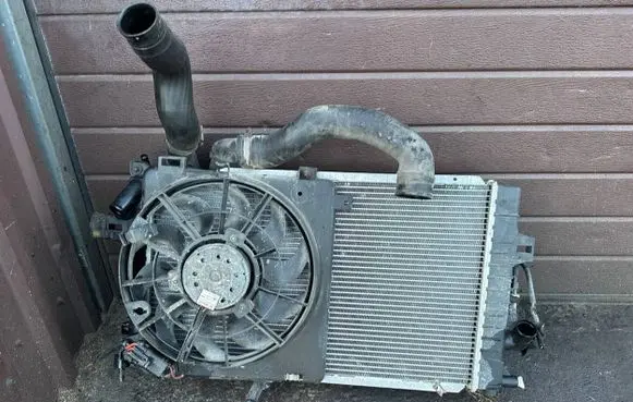 Opel Zafira B Radiator set 13132559 0130303960