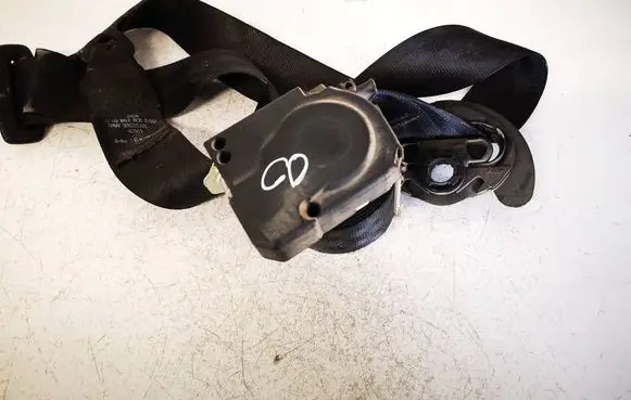 Volkswagen Touran I Rear seatbelt 1T0857806B