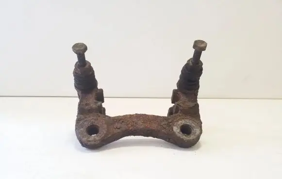 Ford Galaxy Brake caliper pad carrier rear 