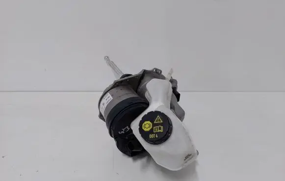Audi Q3 F3 Brake booster 5QH614105M