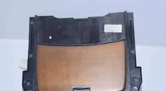 Ashtray (front)