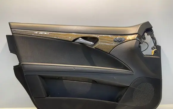 Mercedes-Benz E W211 Front door card panel trim A2117208767 7755251 00009F35