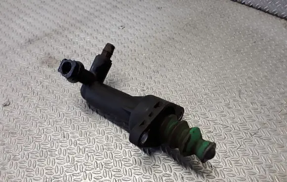 Volkswagen Polo III 6N 6N2 6NF Clutch master cylinder 6Q0721261A