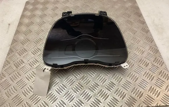 Hyundai Kona I Speedometer (instrument cluster) 94003K4020