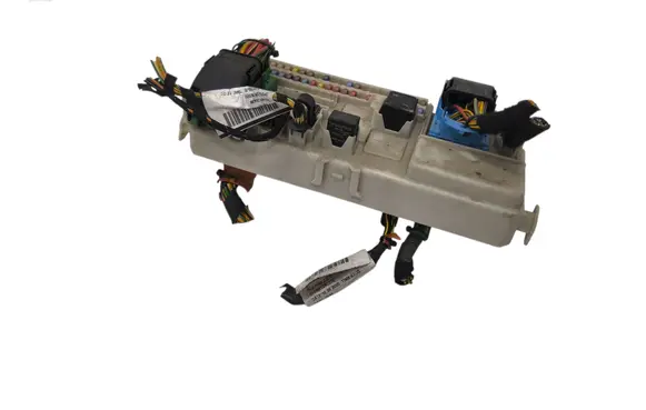Volvo V50 Fuse module 30728906