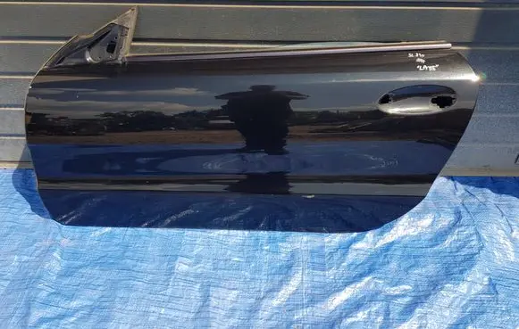 Mercedes-Benz SL R230 Front door DRZILEWE23097
