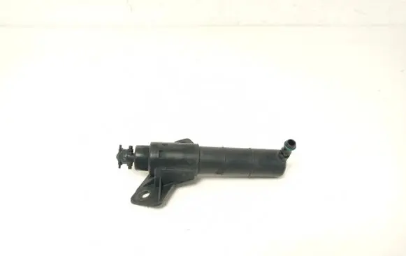 Headlight washer spray nozzle