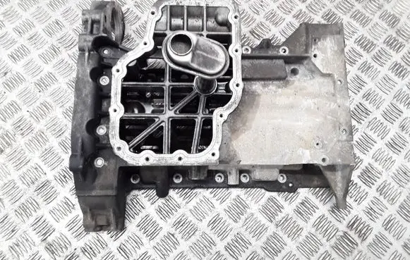 Land Rover Discovery 3 - LR3 Oil sump 4H2Q6U0004FB 4H2Q6U0004
