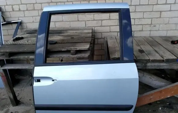 Peugeot 807 Side sliding door 