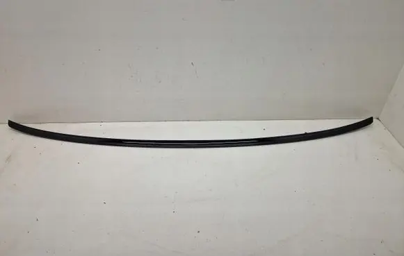 Porsche Cayenne (9Y0 9Y3) Tailgate/trunk spoiler 9Y3827918B