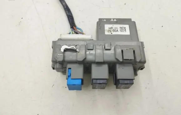 Honda CR-V Fuse module TV00030